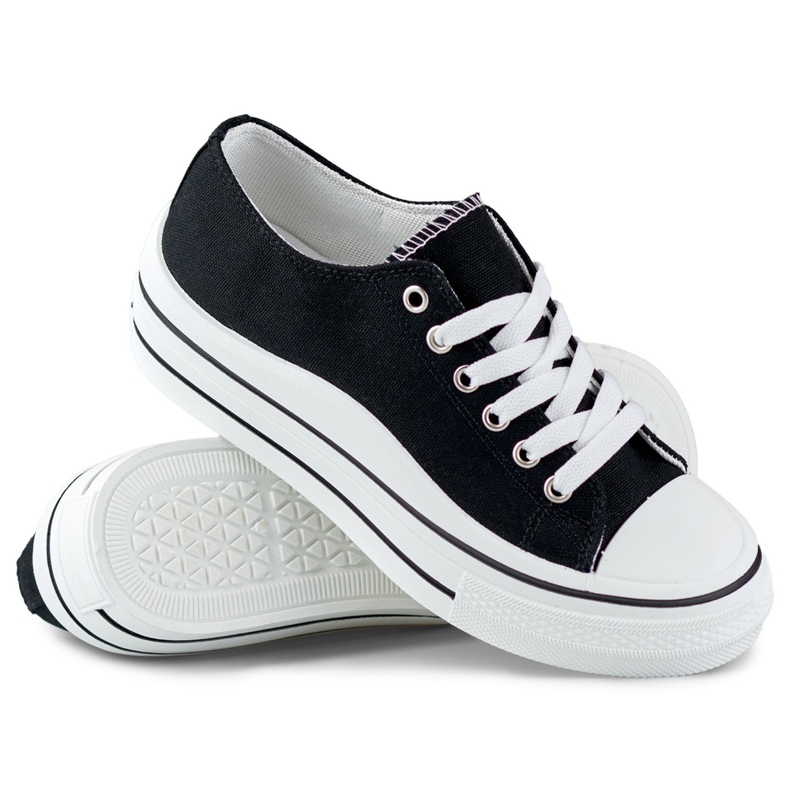 Baskets noires classiques pour femmes 1