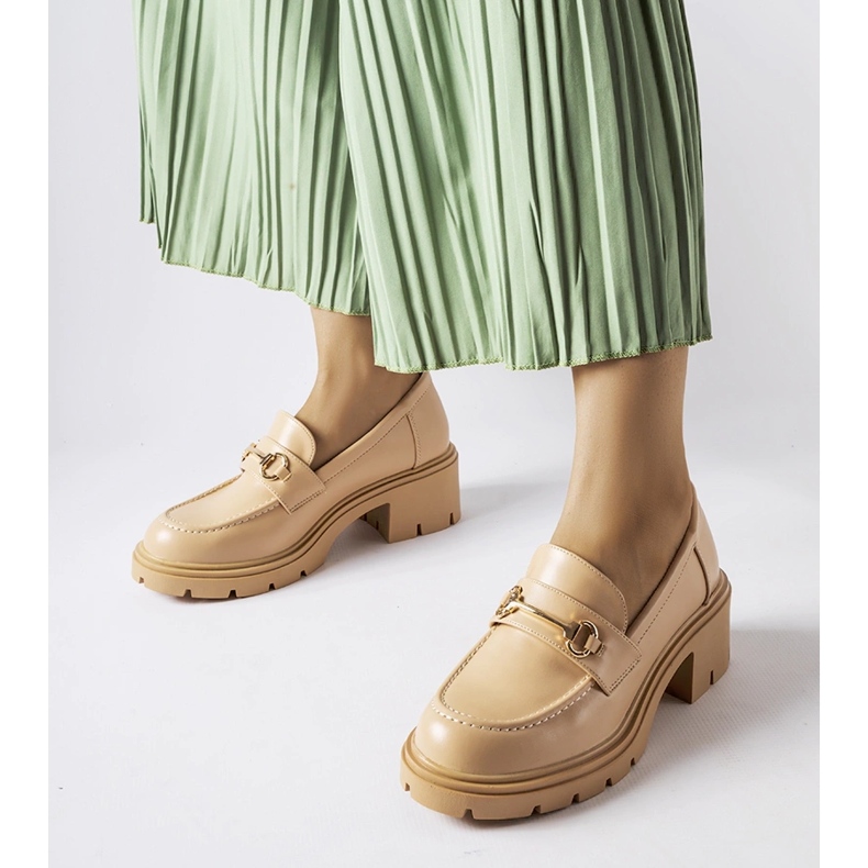 Chaussures à talons beiges de Fabrizio 1