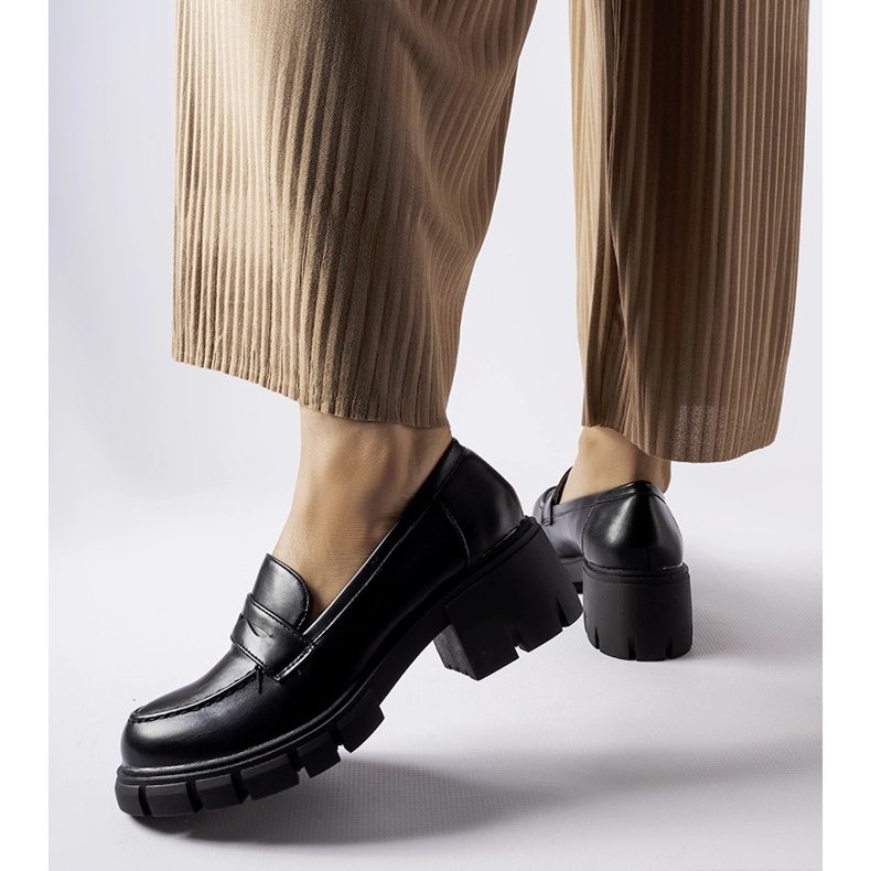 Mocassins classiques noirs avec bloc Dina 1