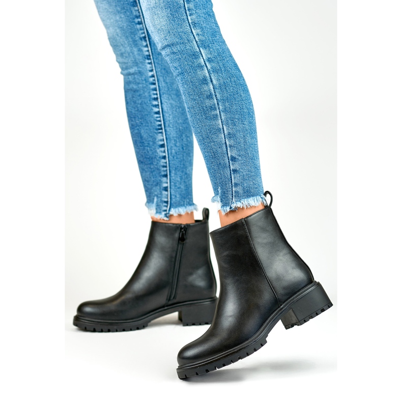 Bottines classiques noires pour femmes en éco-cuir le noir 1