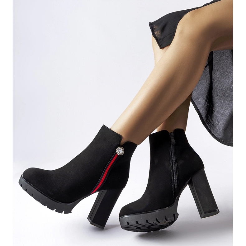 Bottines en satin noir de Rogeno le noir 2