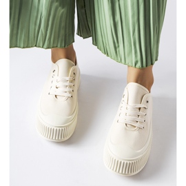 Baskets beiges sur une épaisse plateforme Rina 1