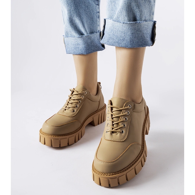 Chaussures marron au fini mat de Severino beige 1