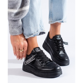 Baskets à plateforme Shelovet noires 1