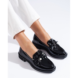 W. Potocki Chaussures vernies pour dames avec nœud Potocki le noir 1 W. Potocki Chaussures vernies pour dames avec nœud Potocki le noir 1