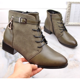 Boots femme talon plat isolées vert Potocki SZ12260 1