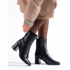 Bottines femme noires Shelovet à bout carré 1