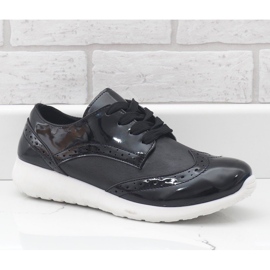 Chaussures de sport pour femmes noires YD-7 le noir 1