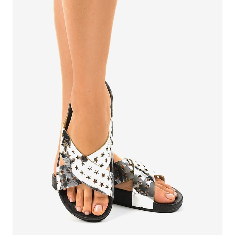 Chaussons argentés avec étoiles D7627-3 multicolore 1