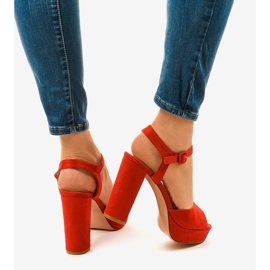 Sandales rouges sur un poteau en daim AT-0660-L 3