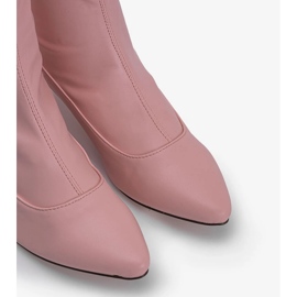 Talons roses avec une chaussette Ragemour 5