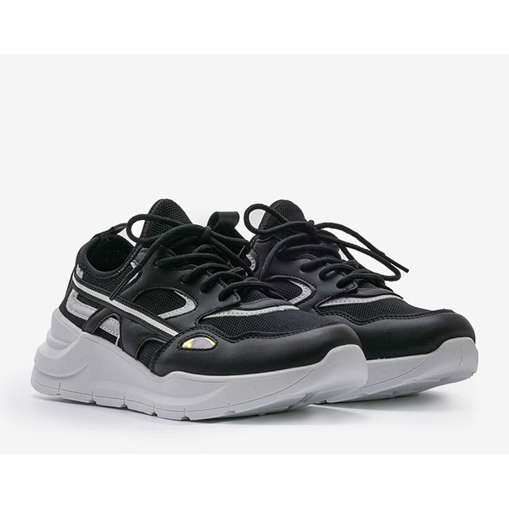 Baskets de sport Lativia noires le noir 2 Baskets de sport Lativia noires le noir 2