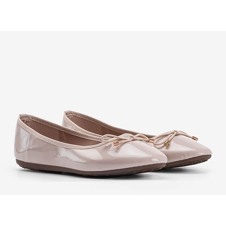 Ballerines en cuir verni beige Jaylynn 1