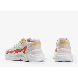 Baskets de sport Lesly beiges 2 Baskets de sport Lesly beiges 2