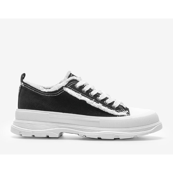 Baskets noires sur semelle épaisse Makenna 1