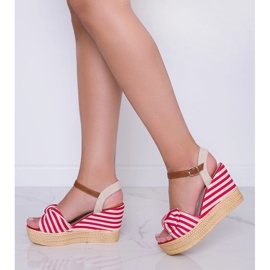 Sandales compensées rouges et blanches avec nœud Holiday Vibes 1
