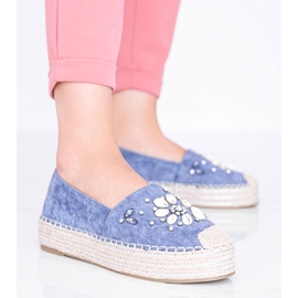 Espadrilles bleues sur la semelle épaisse de Mme Nicki 1