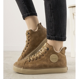 Baskets Giulia femme isolées marron Big Star brun 1 Baskets Giulia femme isolées marron Big Star brun 1