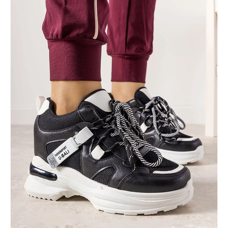 Baskets noires et blanches avec double laçage One Chance 1