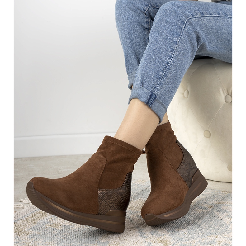 Baskets marron avec empiècement en peau de serpent Garibay brun 1 Baskets marron avec empiècement en peau de serpent Garibay brun 1