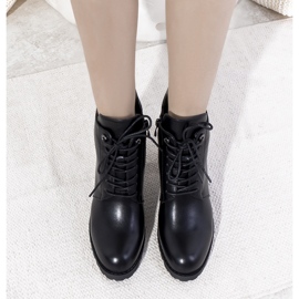 Bottes isolées noires avec une fixation Padilla 1