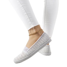 BM Baskets grises ajourées Maria's 3