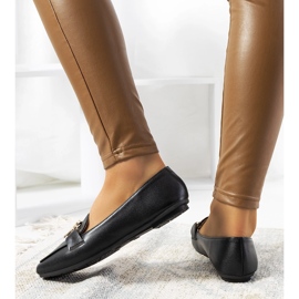 Mocassins noirs à boucle Theresa dorée le noir 1