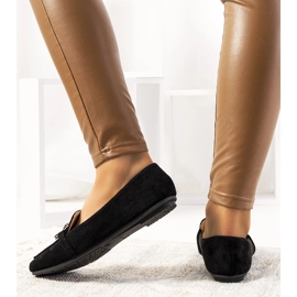 Mocassins noirs à bout carré de Hattie le noir 1