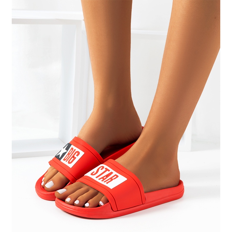 Chaussons femme Big Star DD274A267 rouges 1