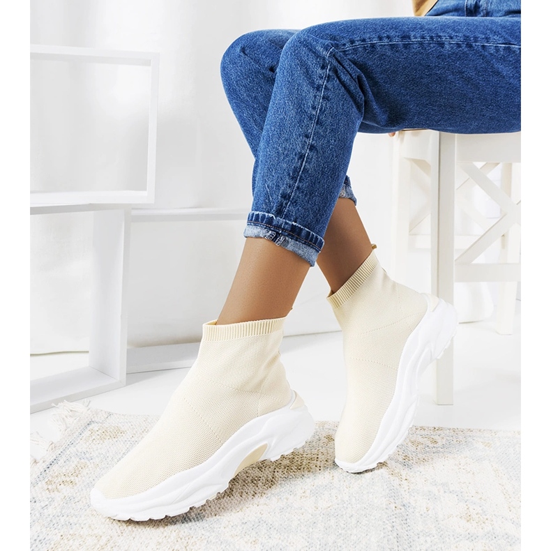 Baskets montantes beiges 1