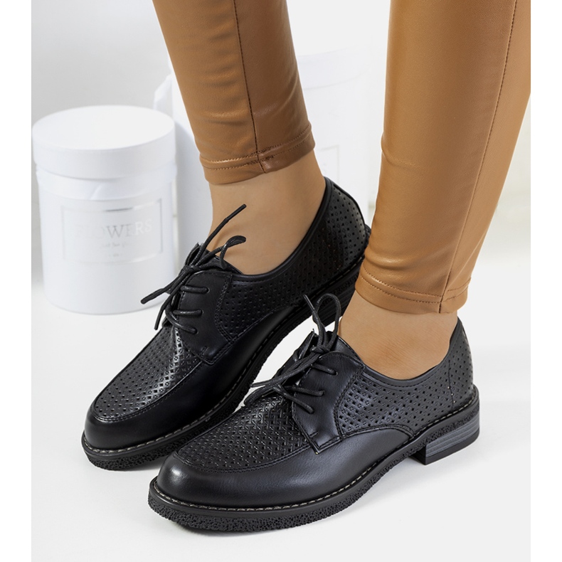 Richelieu ajouré Edda noir le noir 1