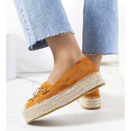 Espadrilles brunes sur la semelle épaisse de Mme Nicki jaune 2