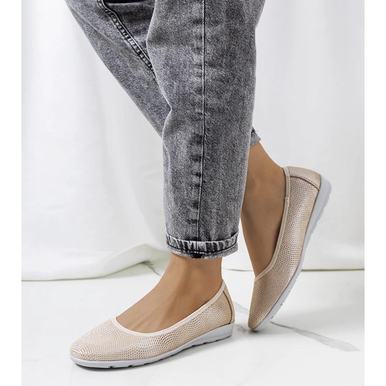 Ballerines Elmas en cuir beige 1