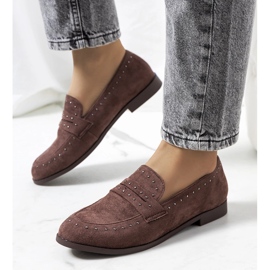 Chaussures en cuir marron avec clous Ishana brun 1