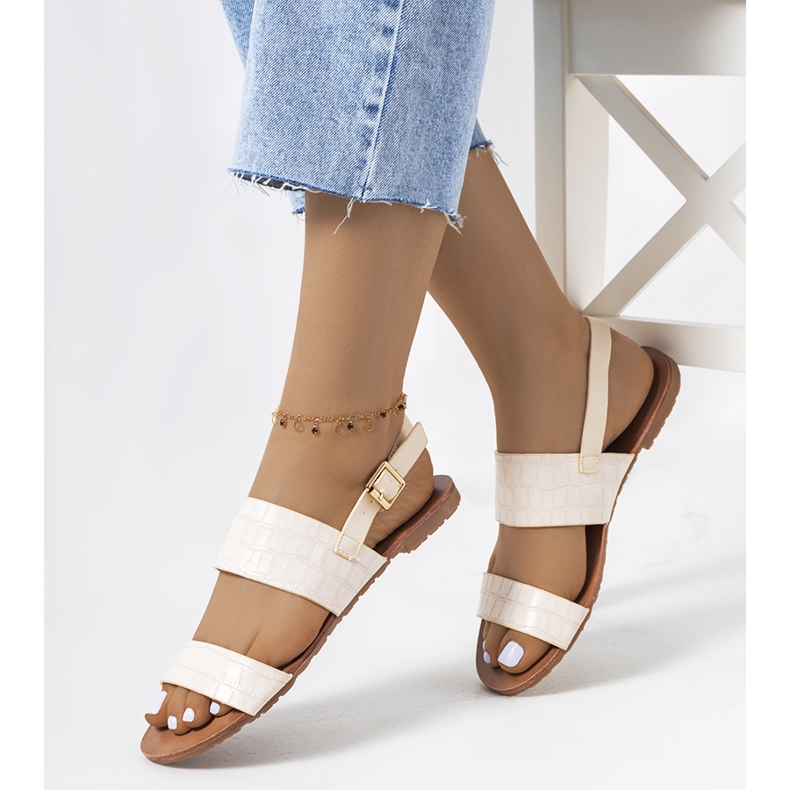 Sandales beiges pour femmes de Chinn 1