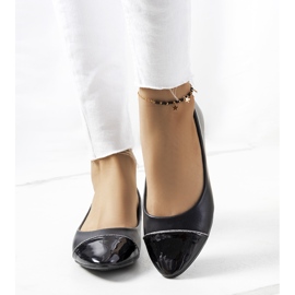 Ballerines noires pour femmes de Varvio le noir 1