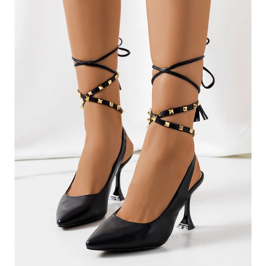 Escarpins noues Nudar noirs Chaussures a la mode