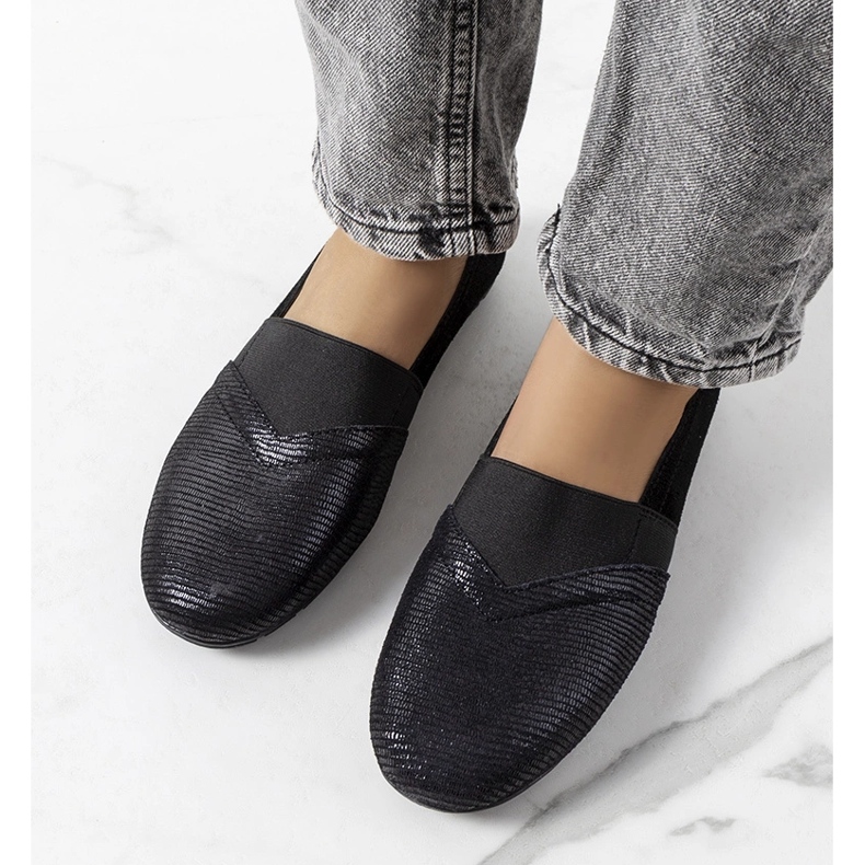 Baskets Boirs noires 1