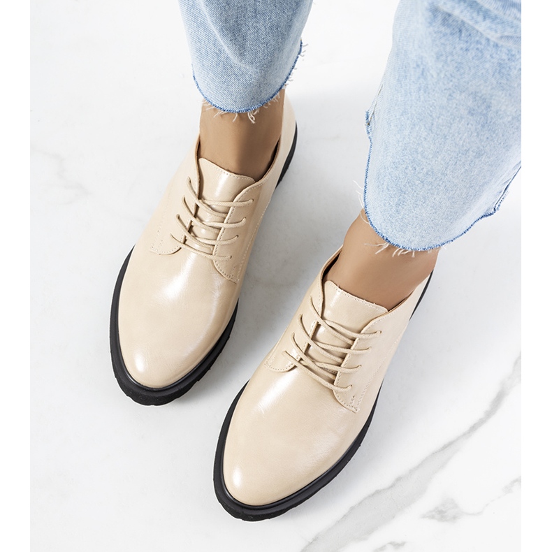 Chaussures femme Mungo beiges 1