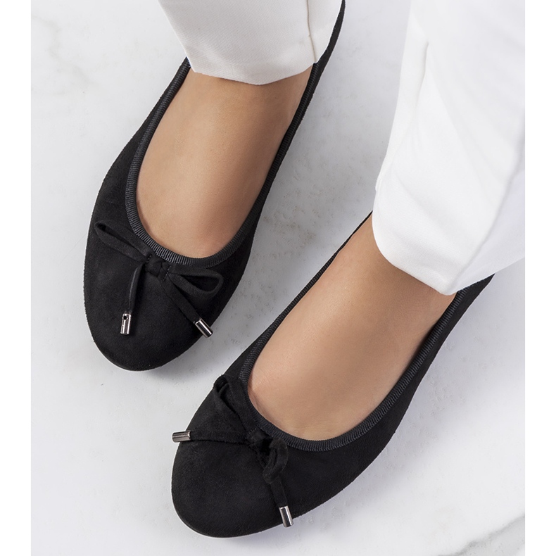 BM Ballerines en daim noir Elmira 1