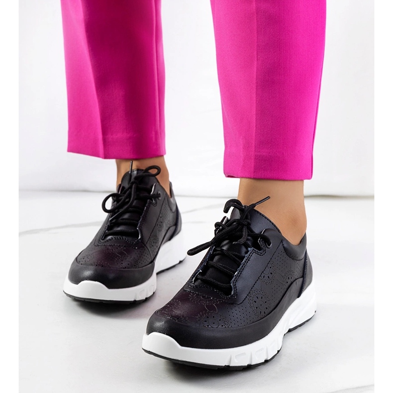 Baskets Kaypa en cuir noir 1