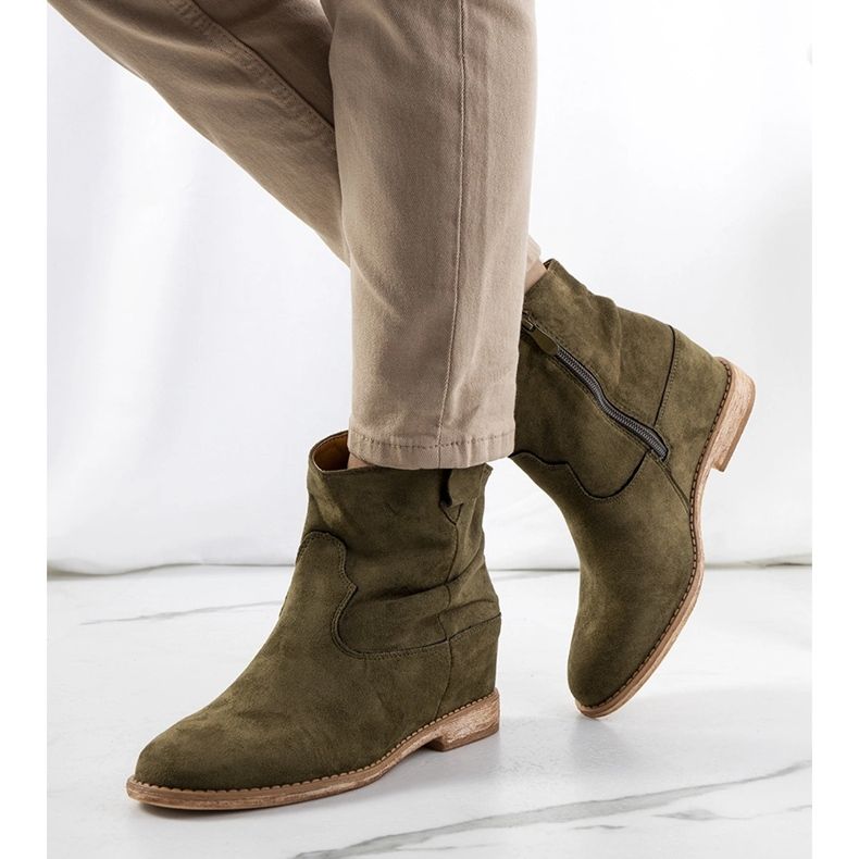 Bottes vertes sur un talon compensé intérieur Hunjet 1