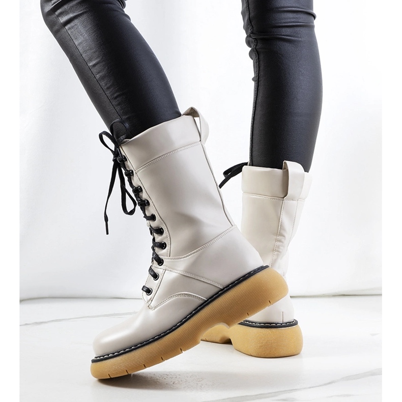 Bottes beiges de Redel 1