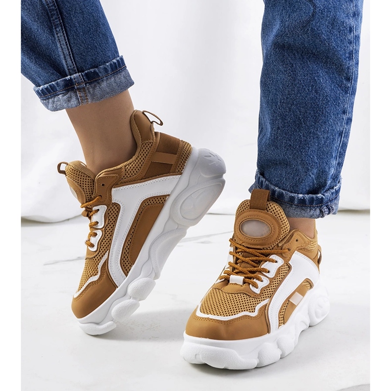 Baskets Bonina femme marron blanche 1 Baskets Bonina femme marron blanche 1