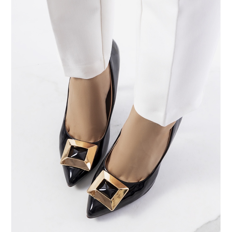 Escarpins Cravos laqués noirs le noir 1