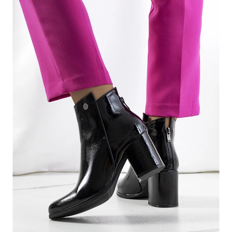 Bottes Goldcrest en cuir verni noir 1