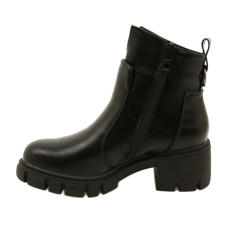 M. DASZYŃSKI Bottines en cuir avec fond plus épais Noir Mońco le noir 2