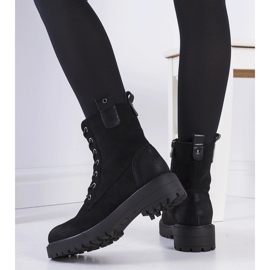 Bottines noires en daim écologique de Wellspring le noir 2