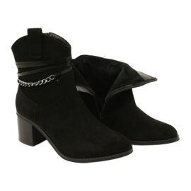 M.Daszyński Bottes de daim des femmes isolées avec une chaîne noire le noir 3