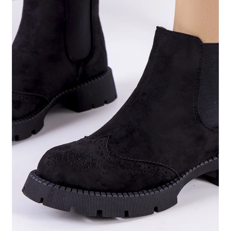 Bottines Chelsea noires sur une grosse semelle Newsome le noir 1
